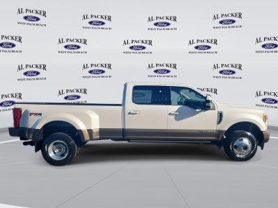 2017 Ford Super Duty F-350 DRW King Ranch