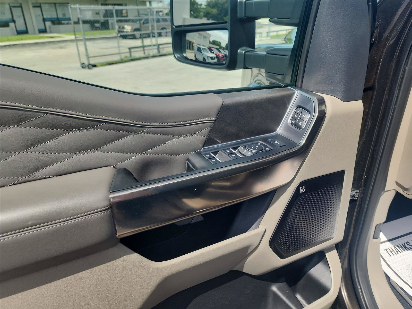 2025 Ford Super Duty F-450 DRW Platinum