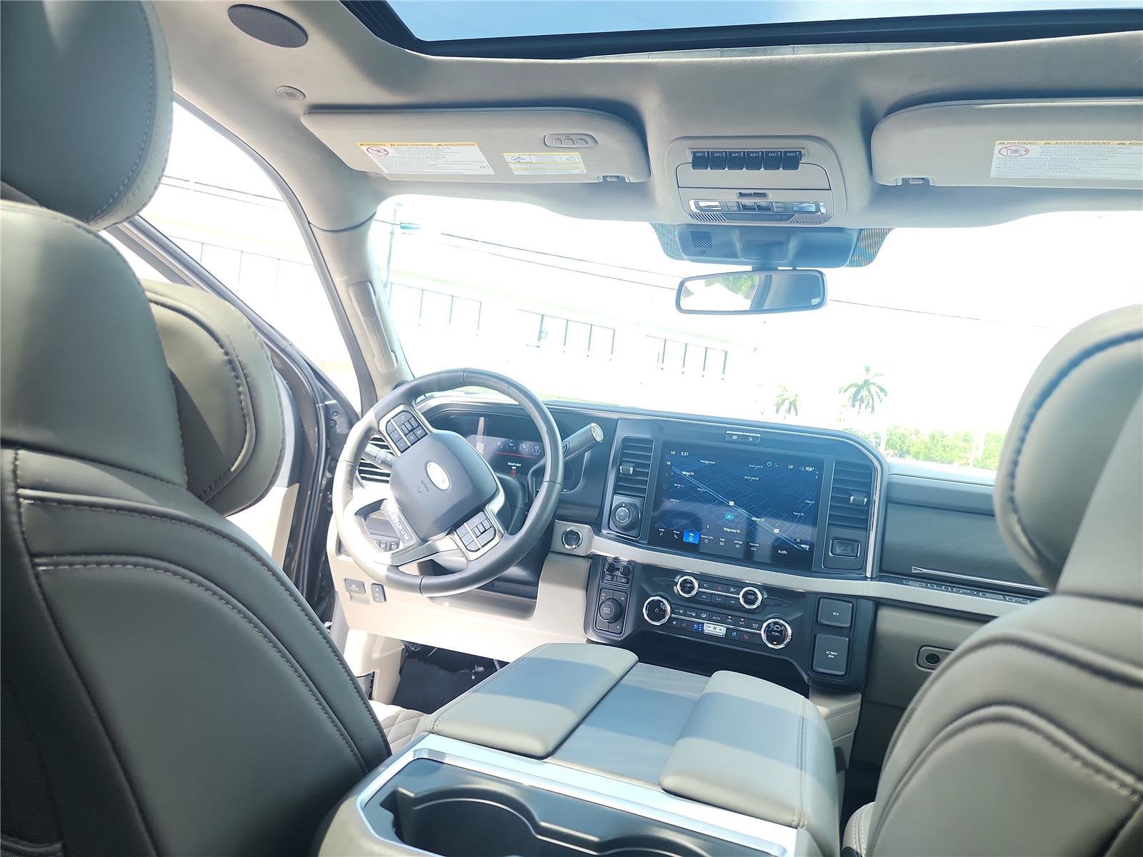 2025 Ford Super Duty F-450 DRW Platinum