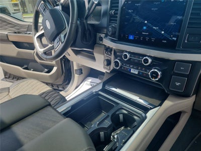 2025 Ford Super Duty F-450 DRW Platinum