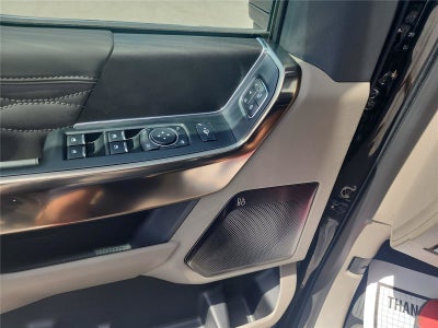 2025 Ford Super Duty F-450 DRW Platinum