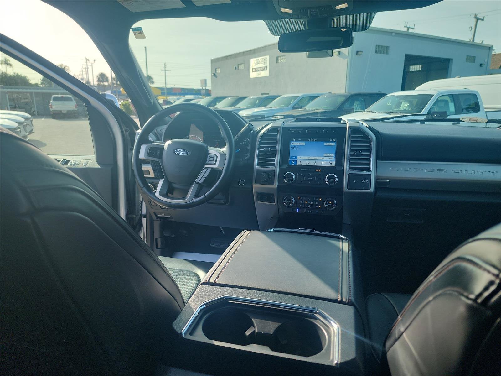 2019 Ford Super Duty F-450 DRW Platinum