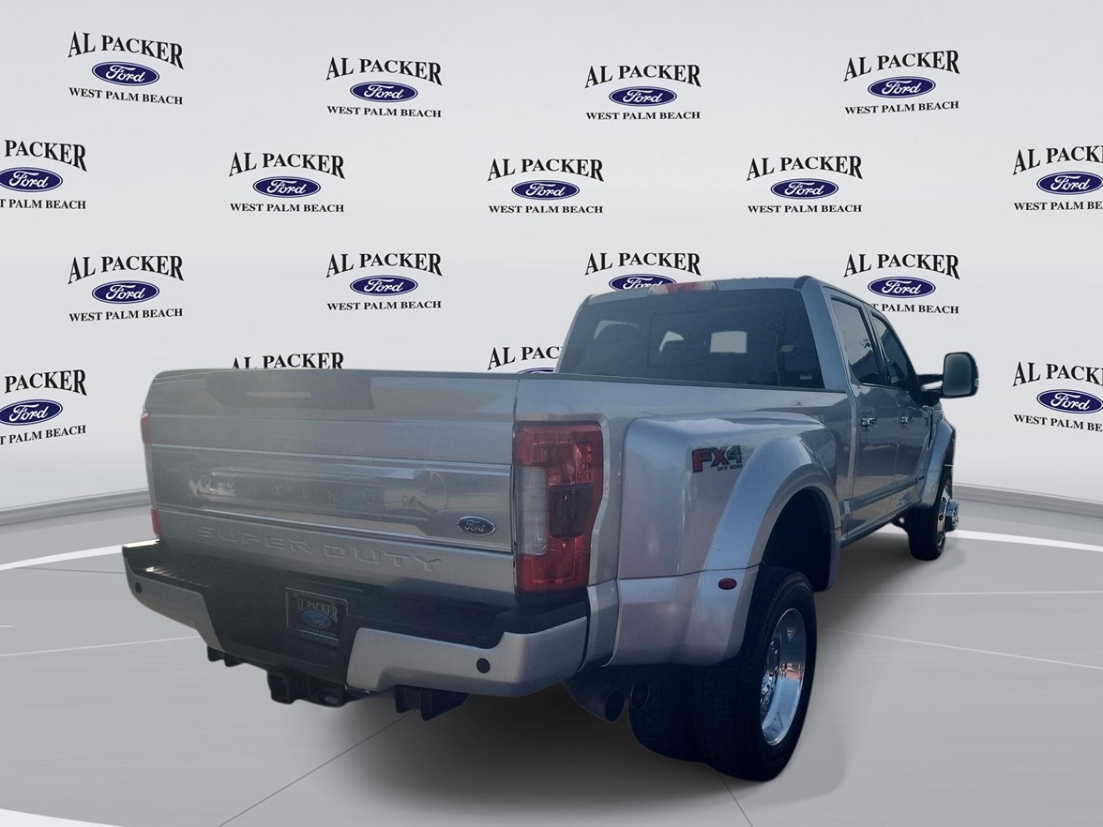2019 Ford Super Duty F-450 DRW Platinum