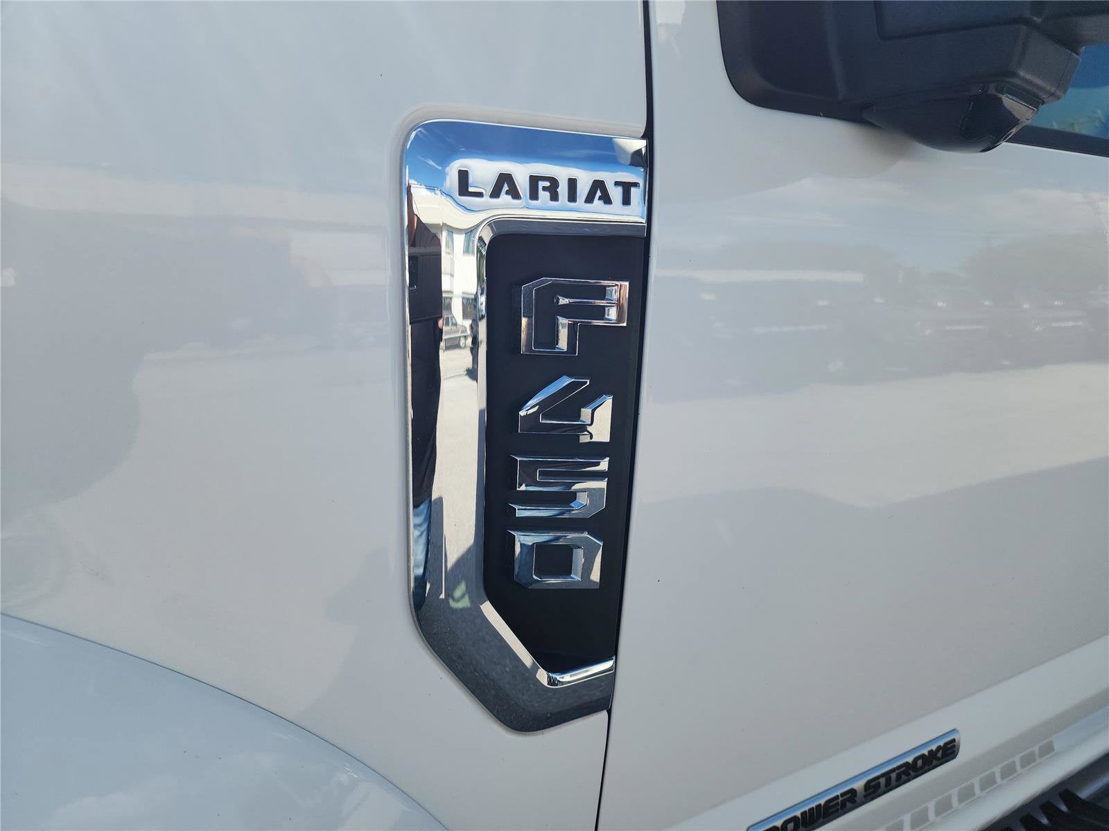 2020 Ford Super Duty F-450 DRW LARIAT