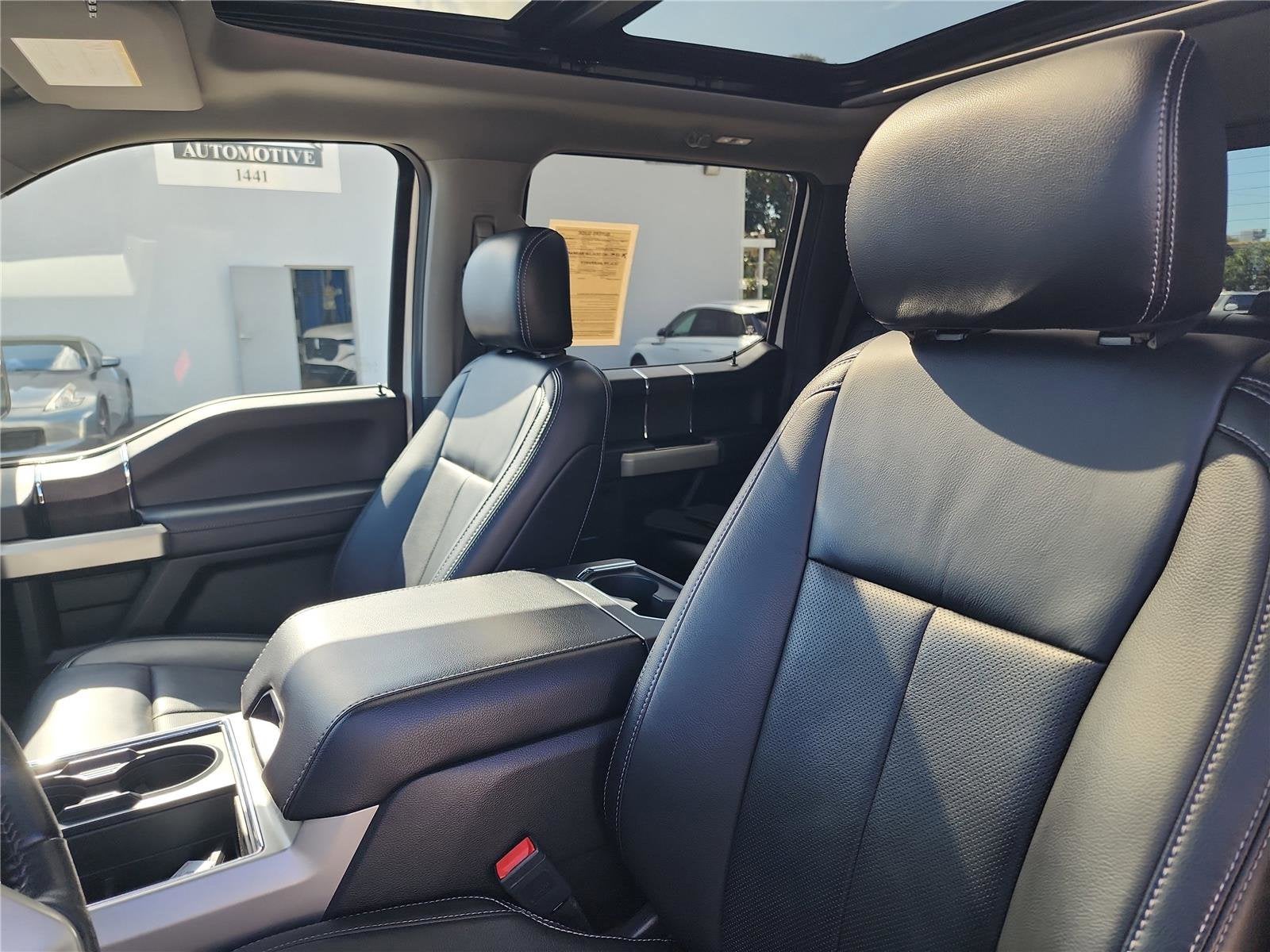 2020 Ford Super Duty F-450 DRW LARIAT