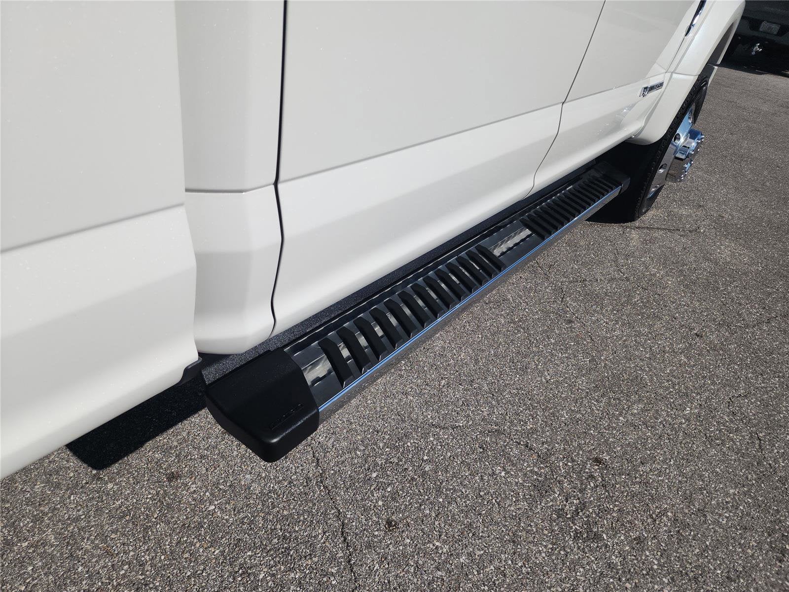 2020 Ford Super Duty F-450 DRW LARIAT