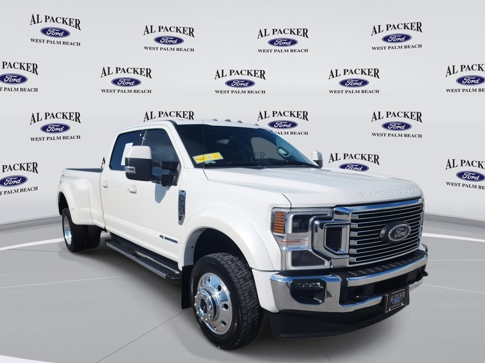 2020 Ford Super Duty F-450 DRW LARIAT