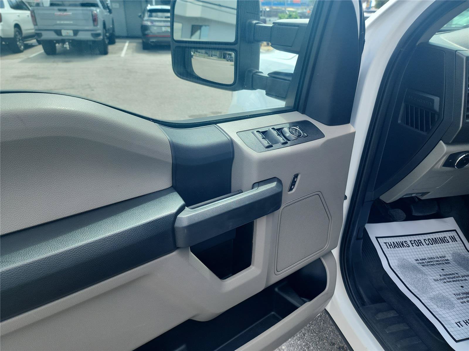 2022 Ford Super Duty F-350 SRW XL