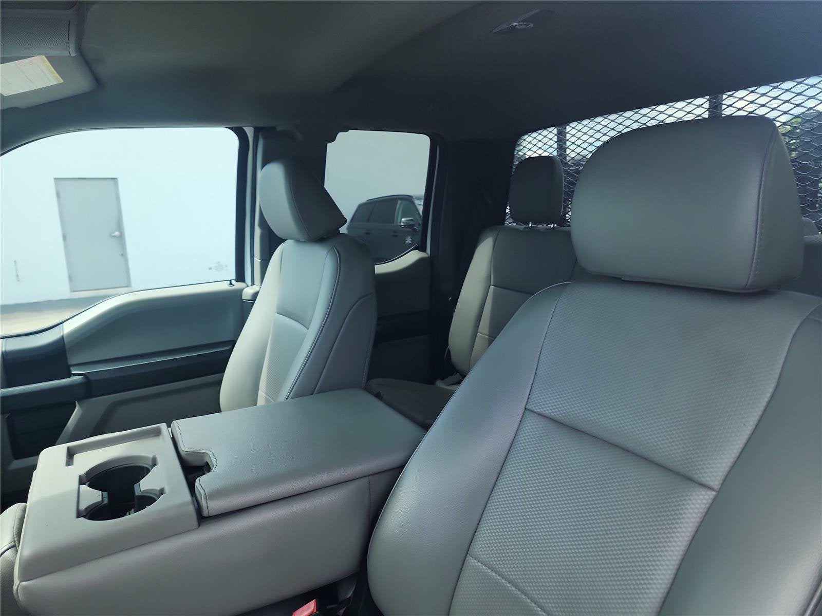 2022 Ford Super Duty F-350 SRW XL