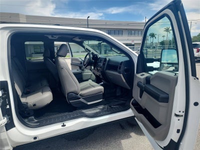 2022 Ford Super Duty F-350 SRW XL