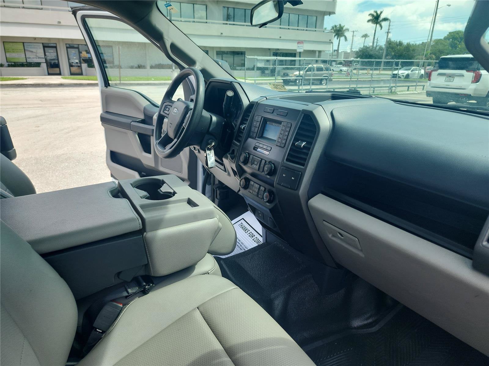 2022 Ford Super Duty F-350 SRW XL