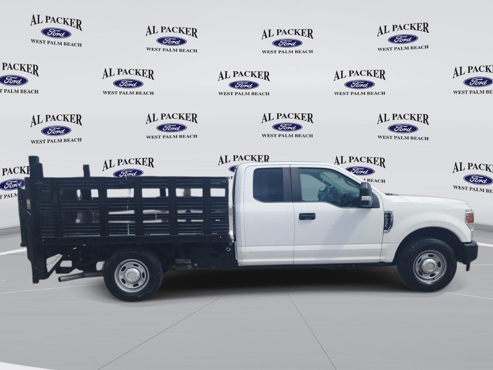2022 Ford Super Duty F-350 SRW XL