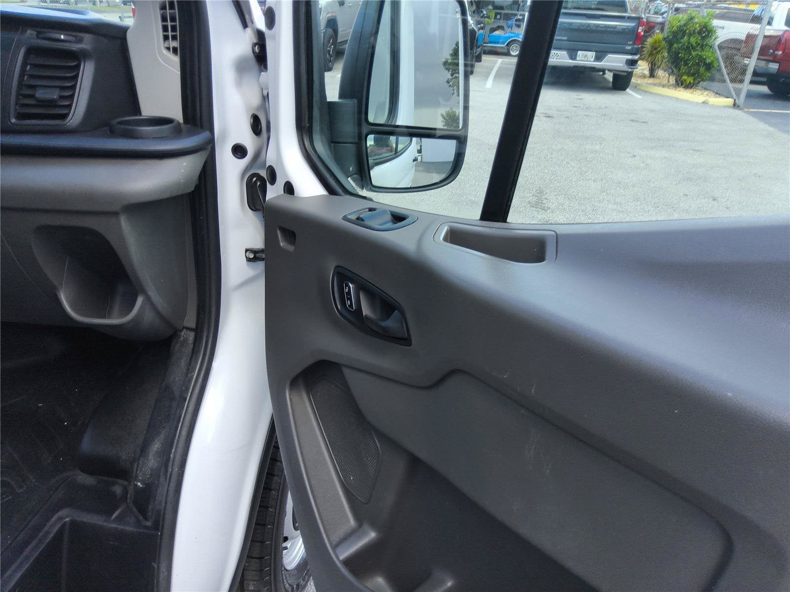 2023 Ford Transit Cargo Van Base