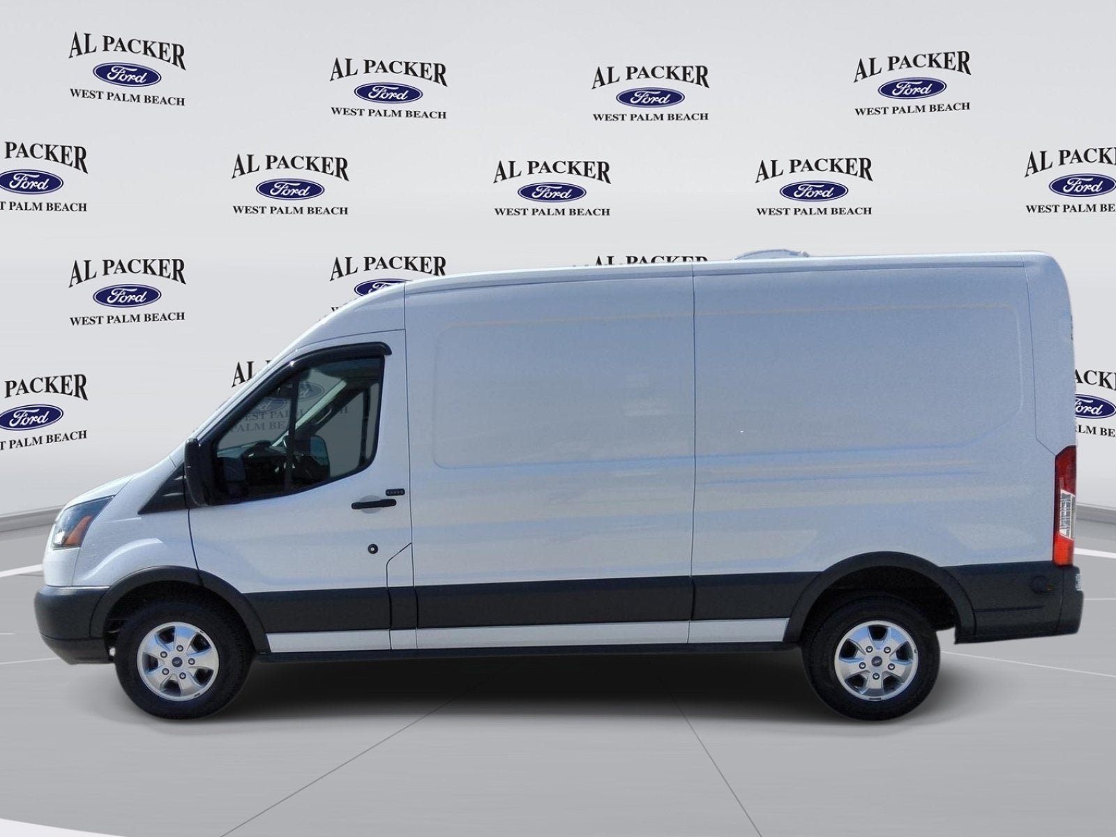 2017 Ford Transit Van T-250 148" Med Rf 9000 GVWR Sliding RH Dr