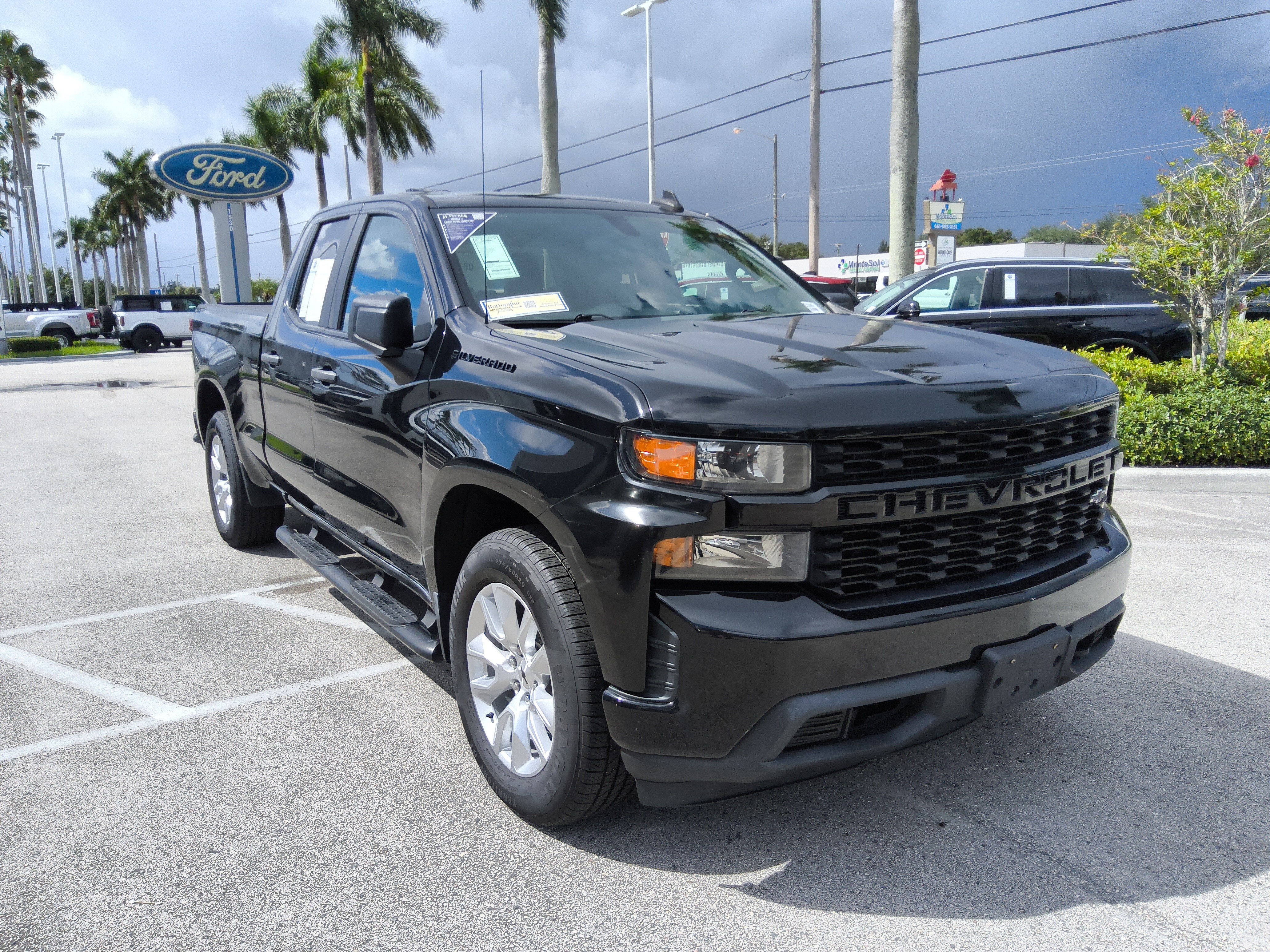 2021 Chevrolet Silverado 1500 Custom