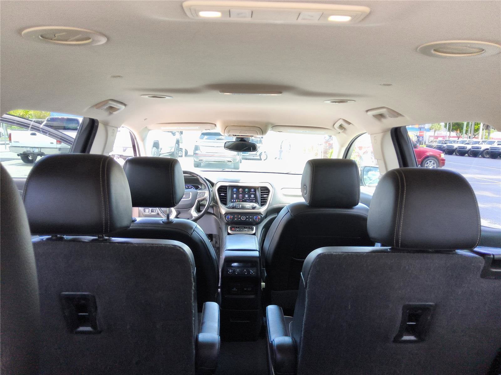 2020 GMC Acadia Denali