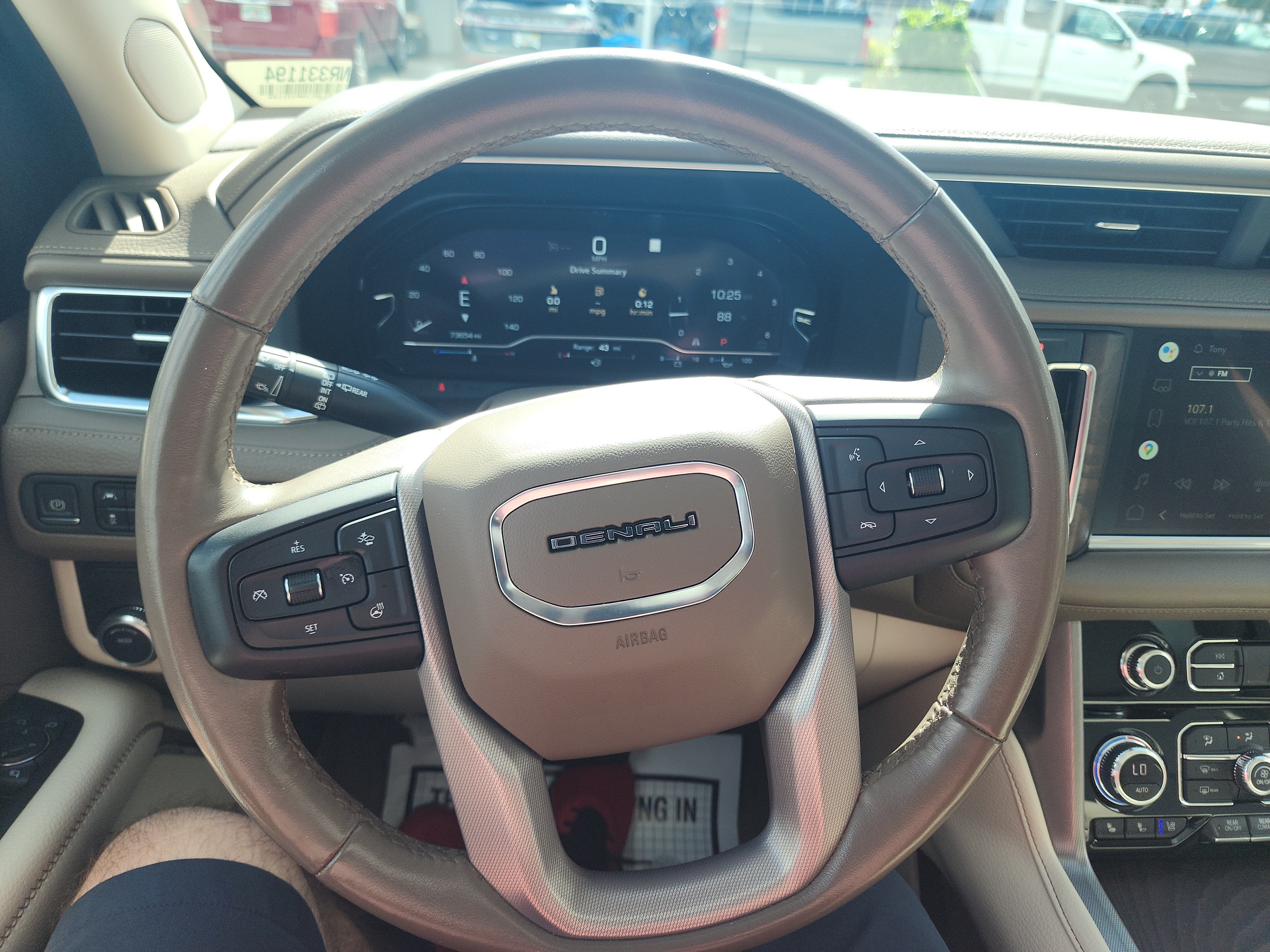 2022 GMC Yukon XL Denali