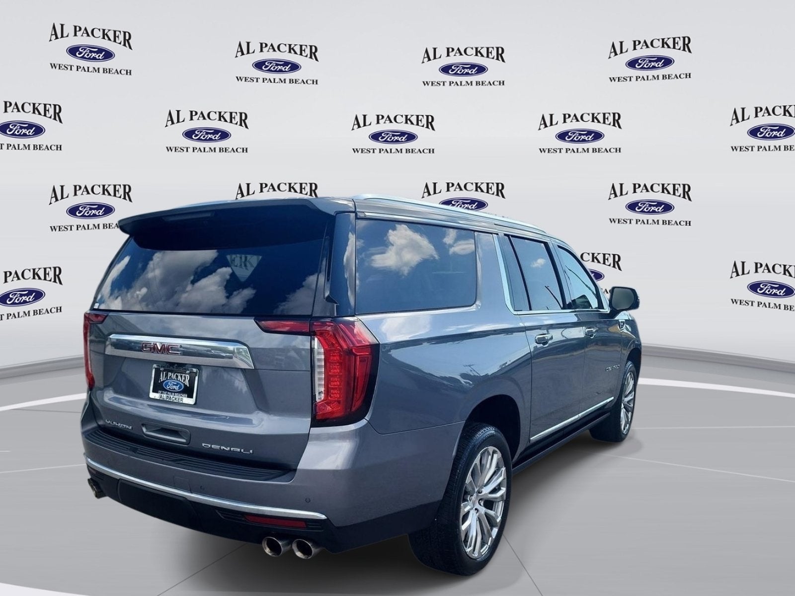 2022 GMC Yukon XL Denali