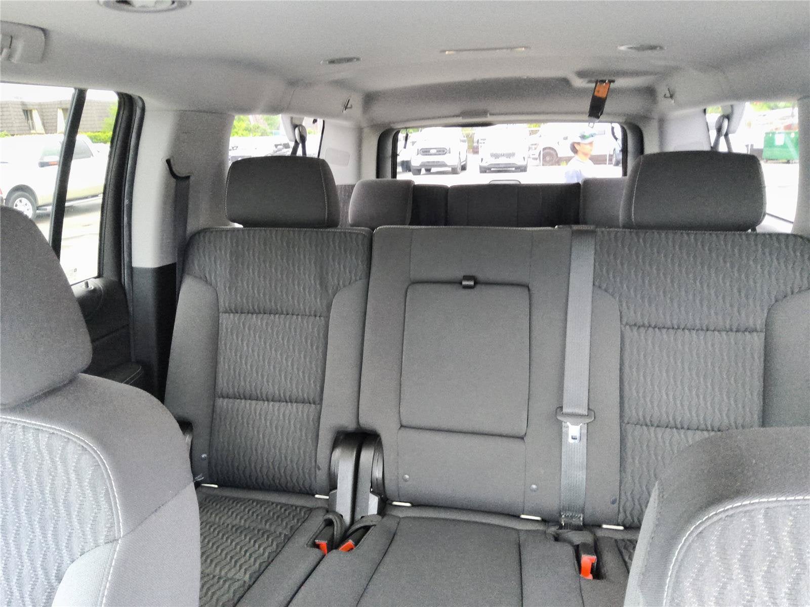 2018 Chevrolet Suburban LS