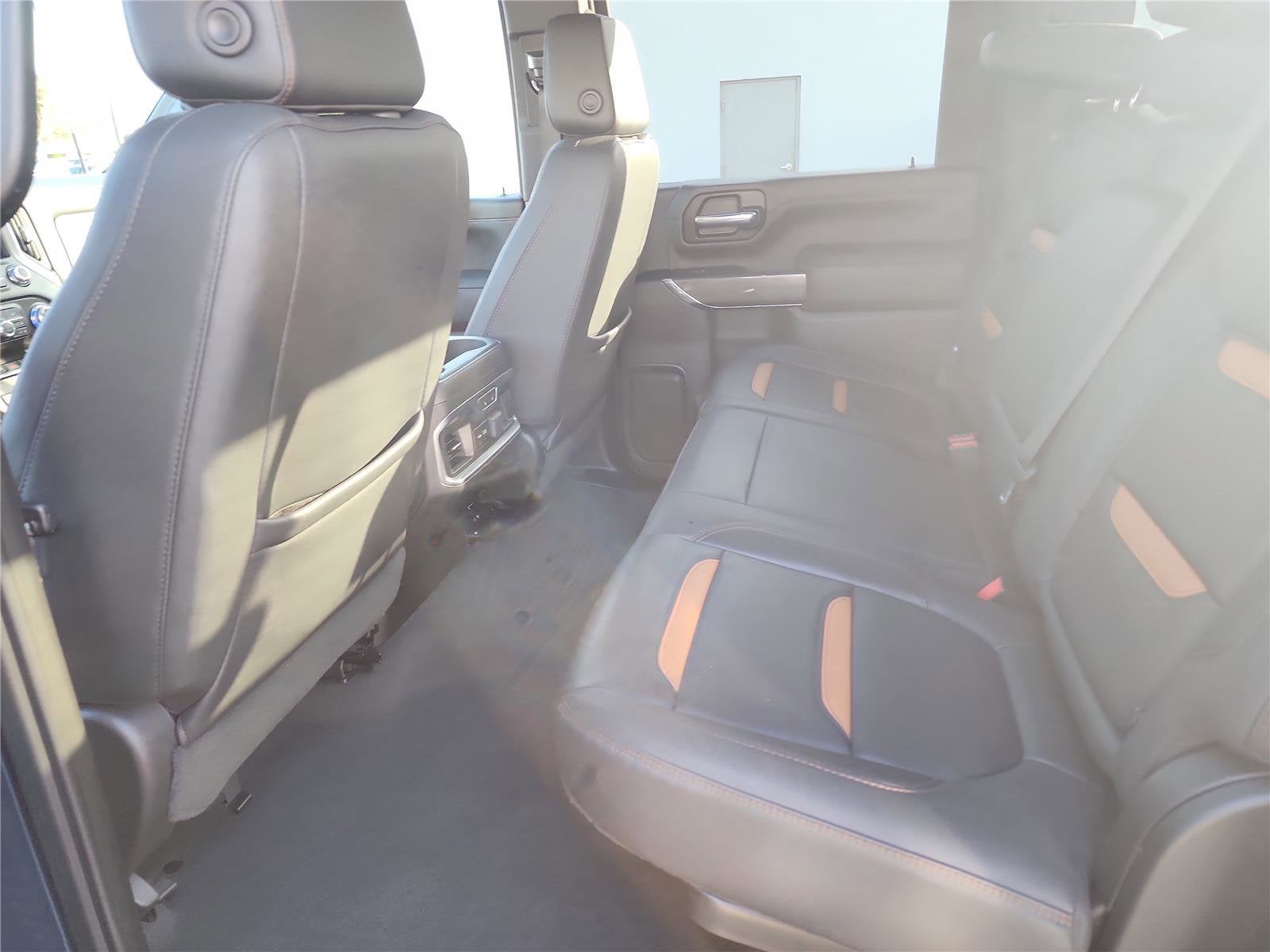 2023 GMC Sierra 2500HD AT4