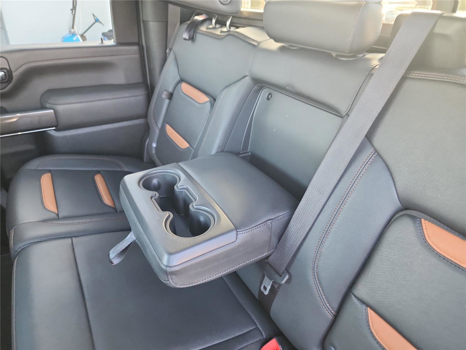 2023 GMC Sierra 2500HD AT4