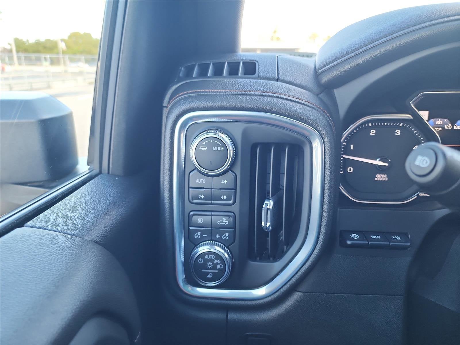 2023 GMC Sierra 2500HD AT4