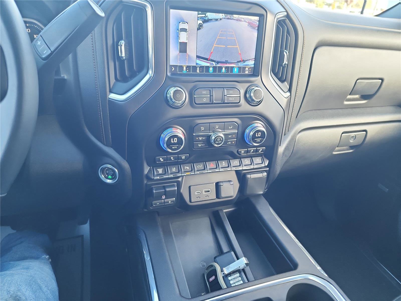 2023 GMC Sierra 2500HD AT4