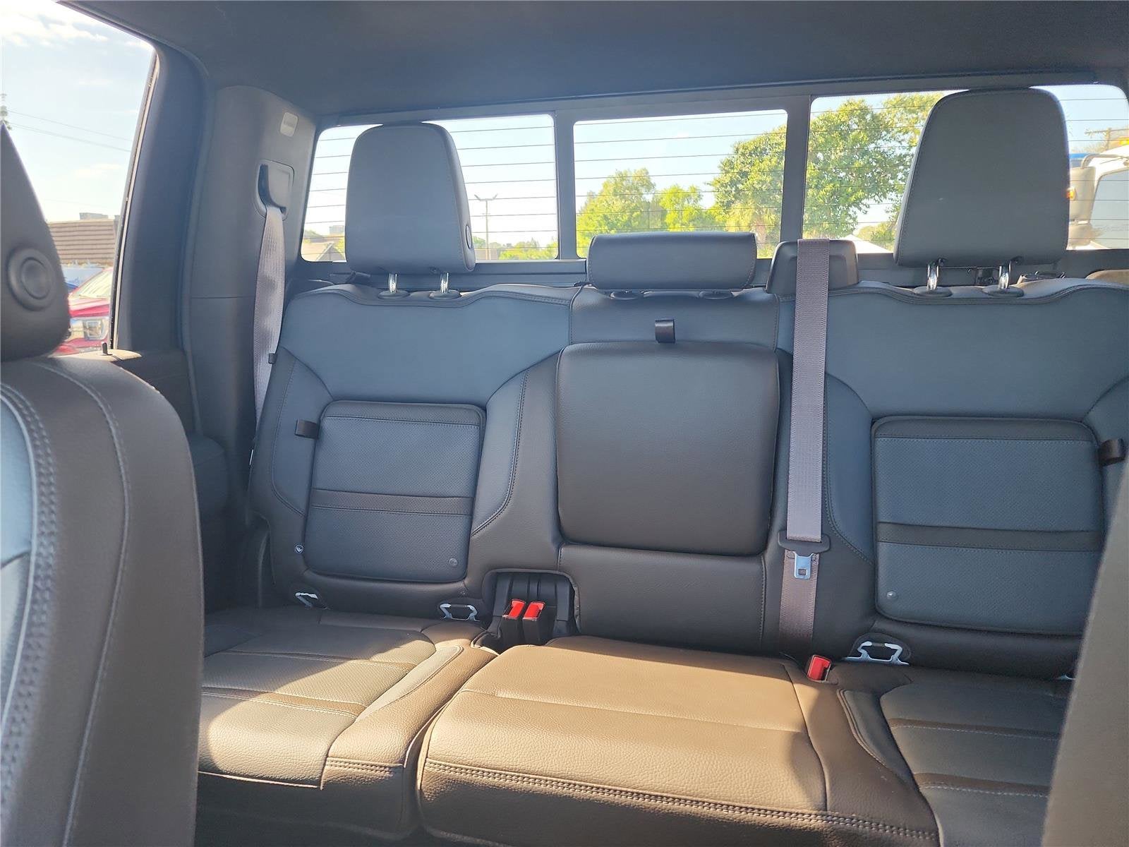 2023 GMC Sierra 2500HD Denali