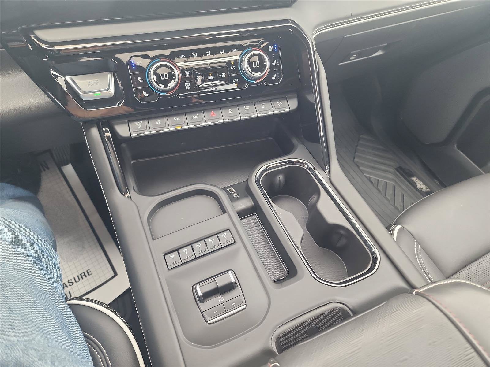 2025 GMC Sierra 2500HD AT4X
