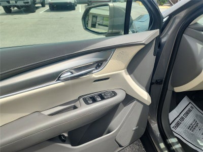 2017 Cadillac XT5 Luxury AWD