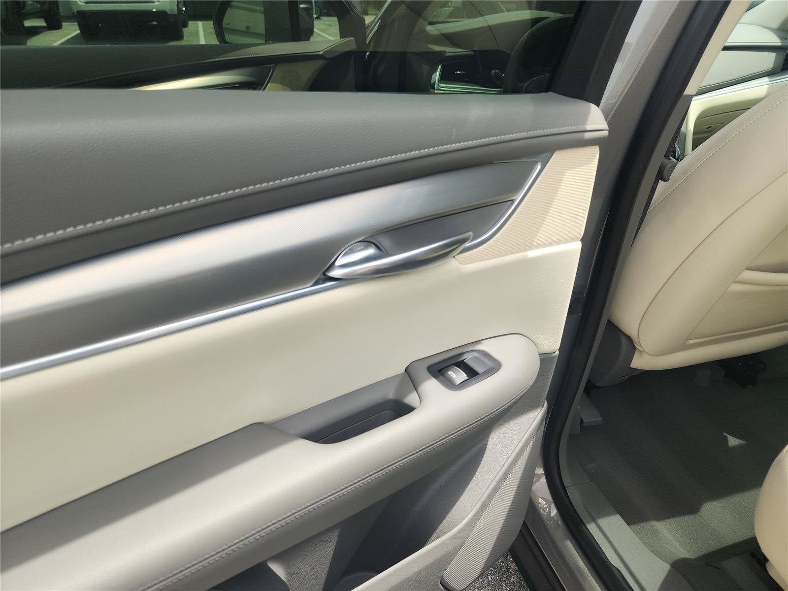 2017 Cadillac XT5 Luxury AWD