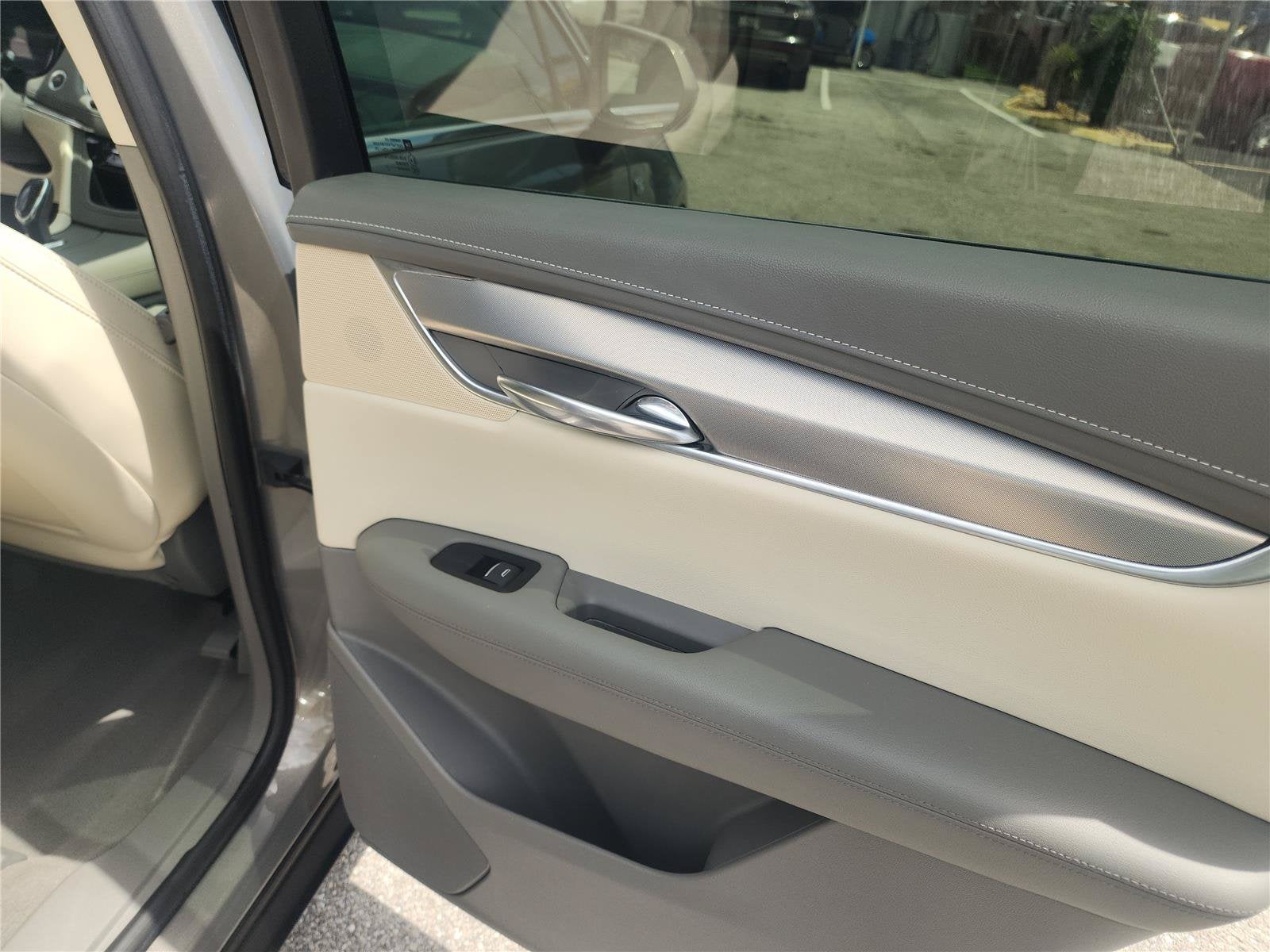 2017 Cadillac XT5 Luxury AWD