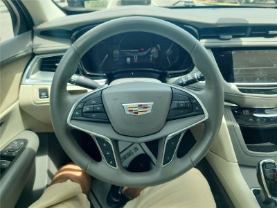 2017 Cadillac XT5 Luxury AWD