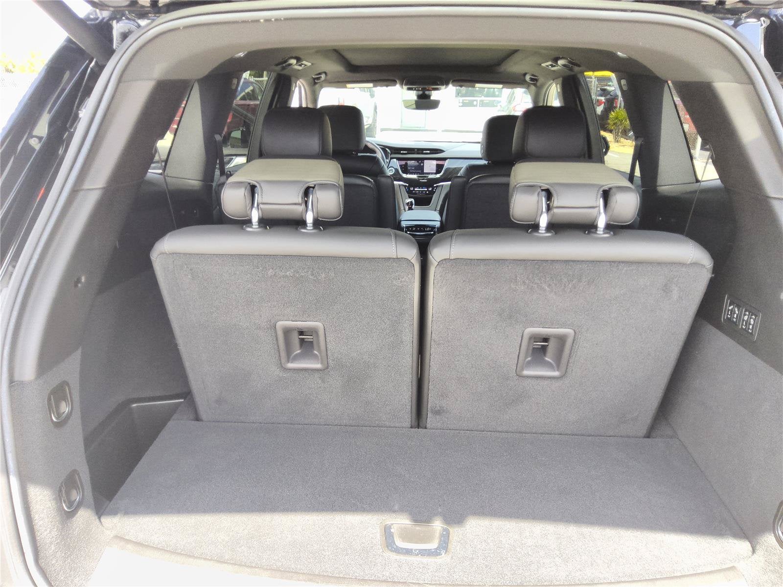 2023 Cadillac XT6 FWD Premium Luxury