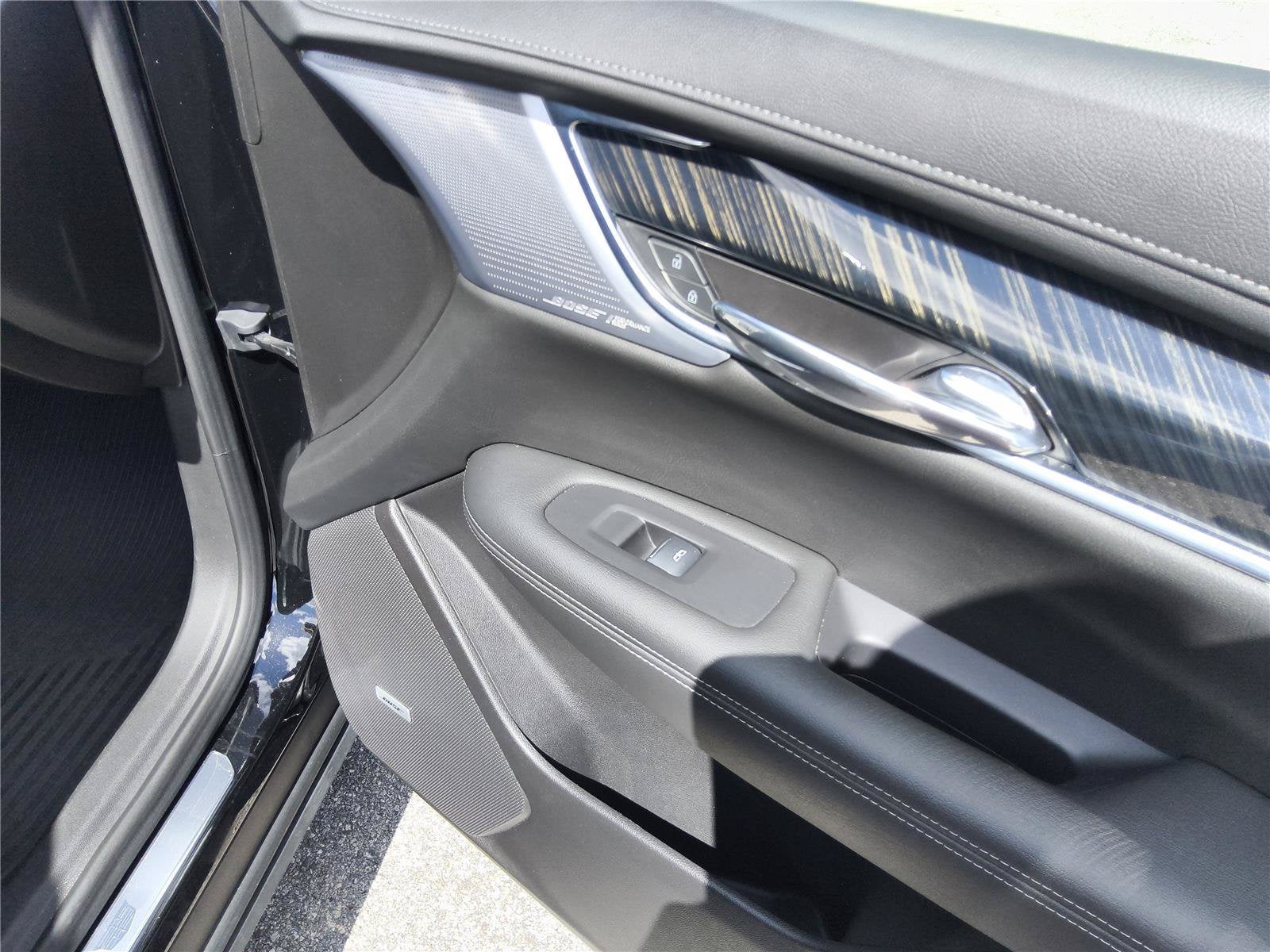 2023 Cadillac XT6 FWD Premium Luxury