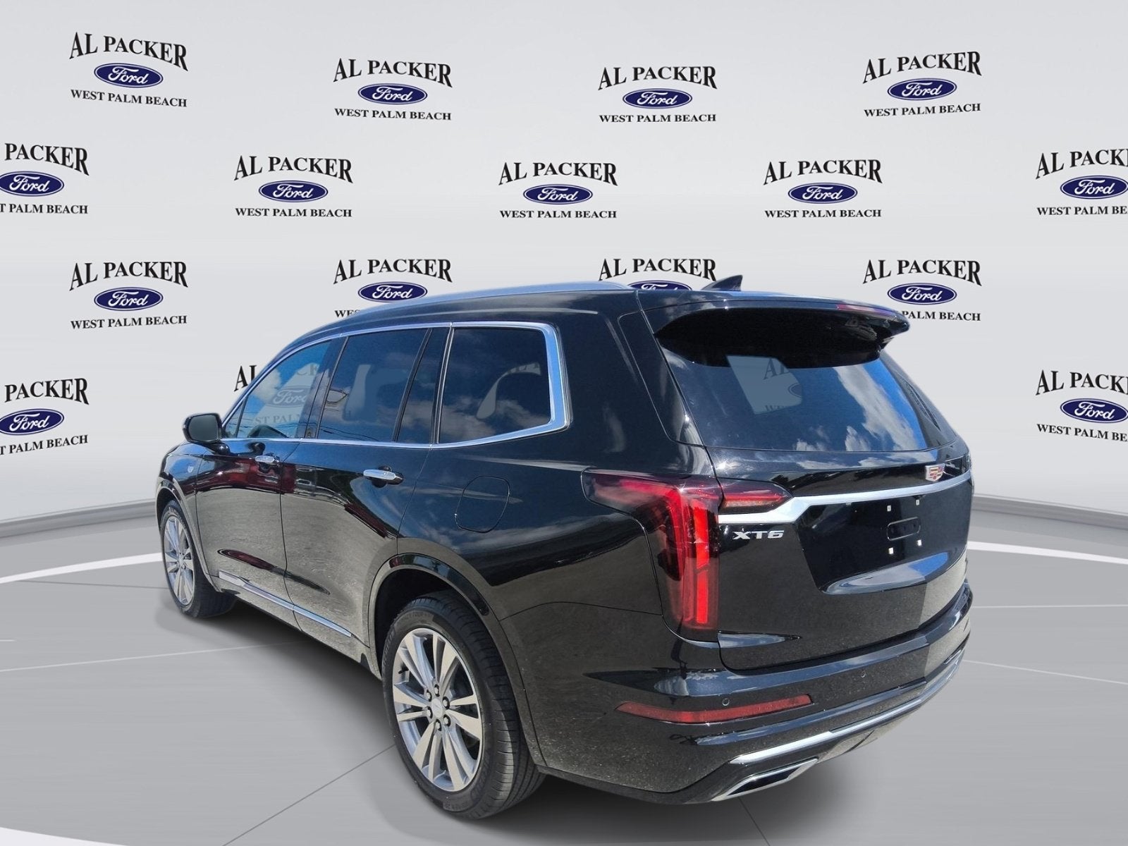2023 Cadillac XT6 FWD Premium Luxury