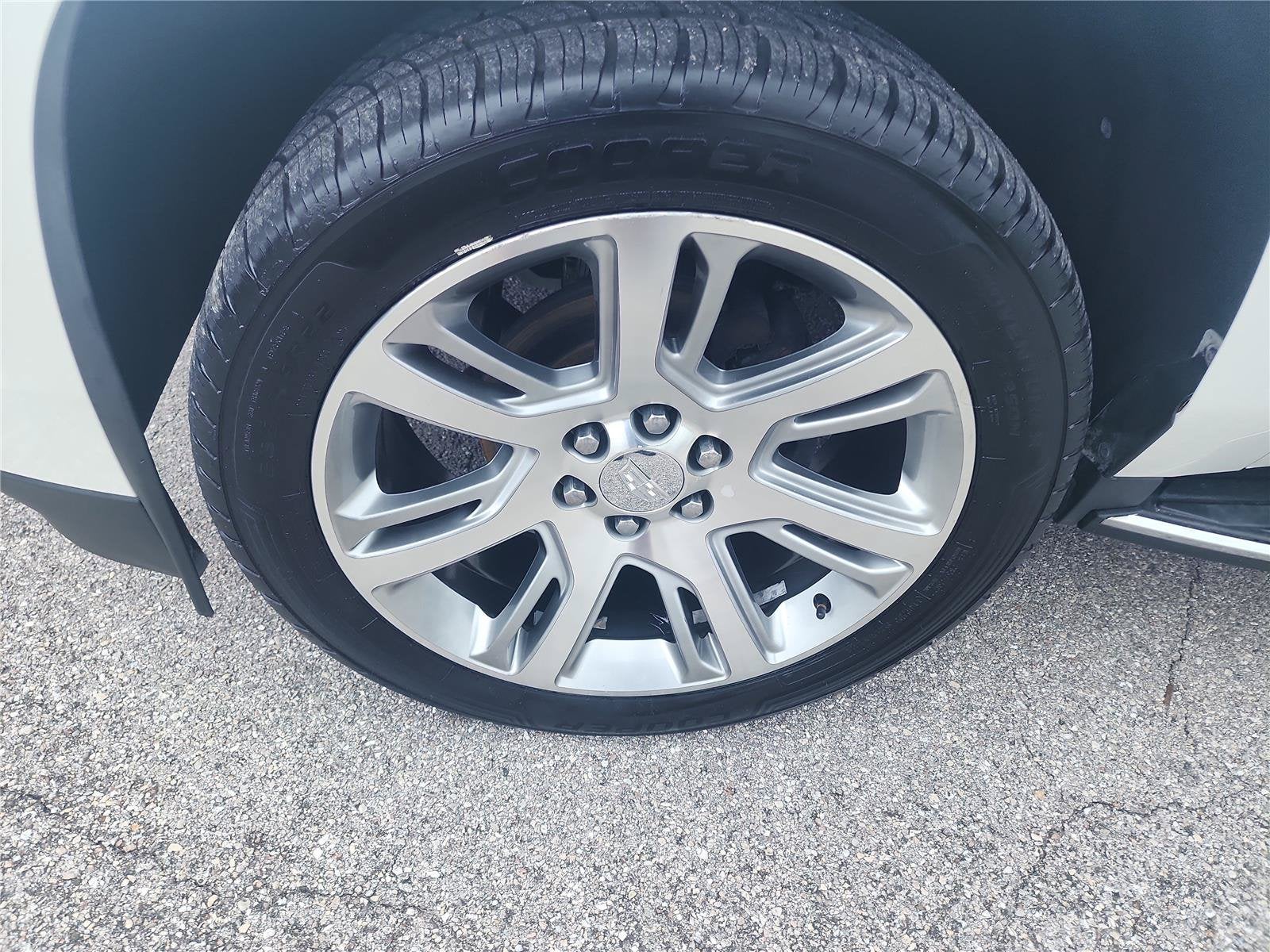 2019 Cadillac Escalade ESV Luxury