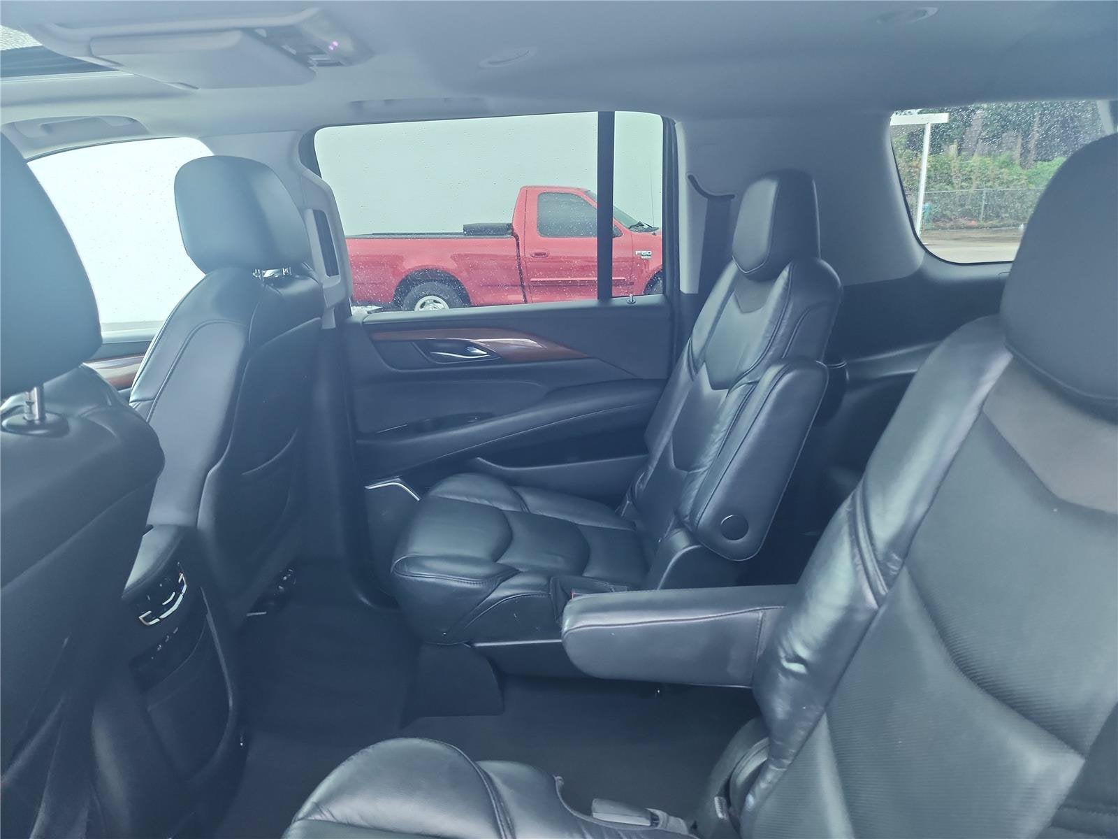 2019 Cadillac Escalade ESV Luxury