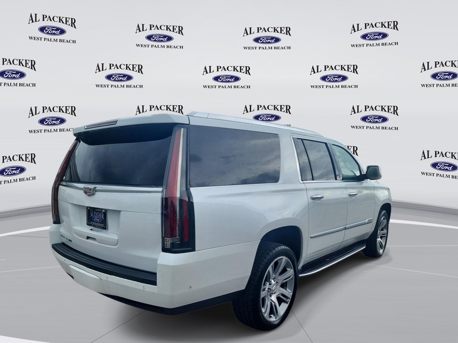 2019 Cadillac Escalade ESV Luxury