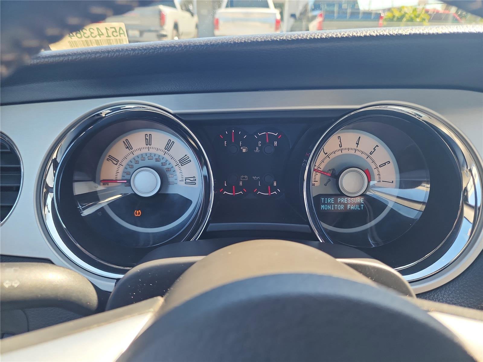 2010 Ford Mustang V6