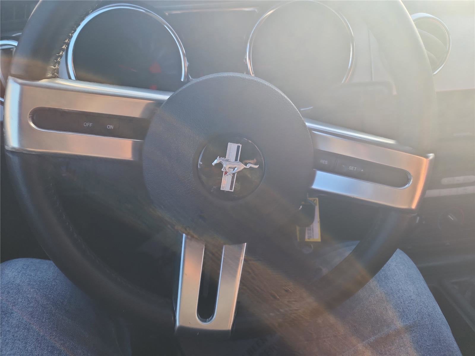 2005 Ford Mustang GT Premium