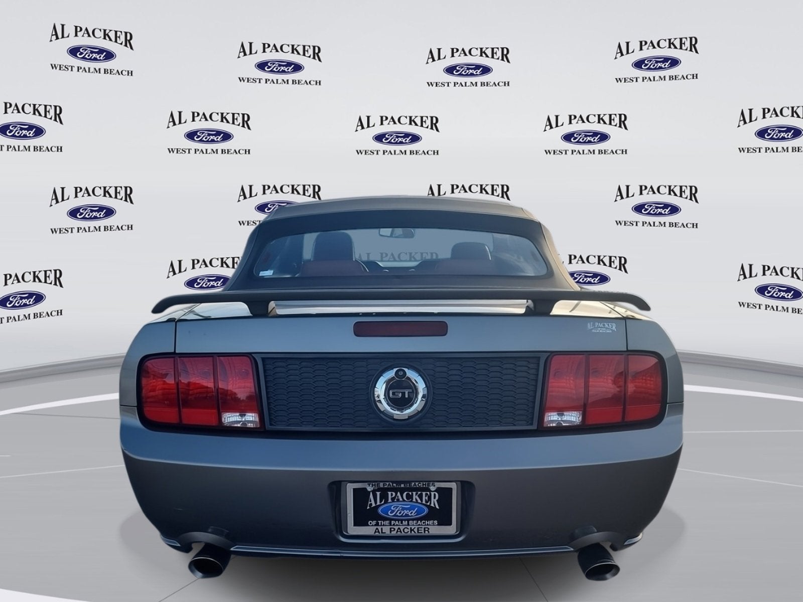 2005 Ford Mustang GT Premium