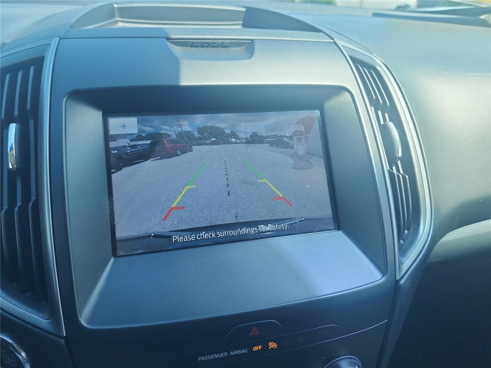 2020 Ford Edge SE