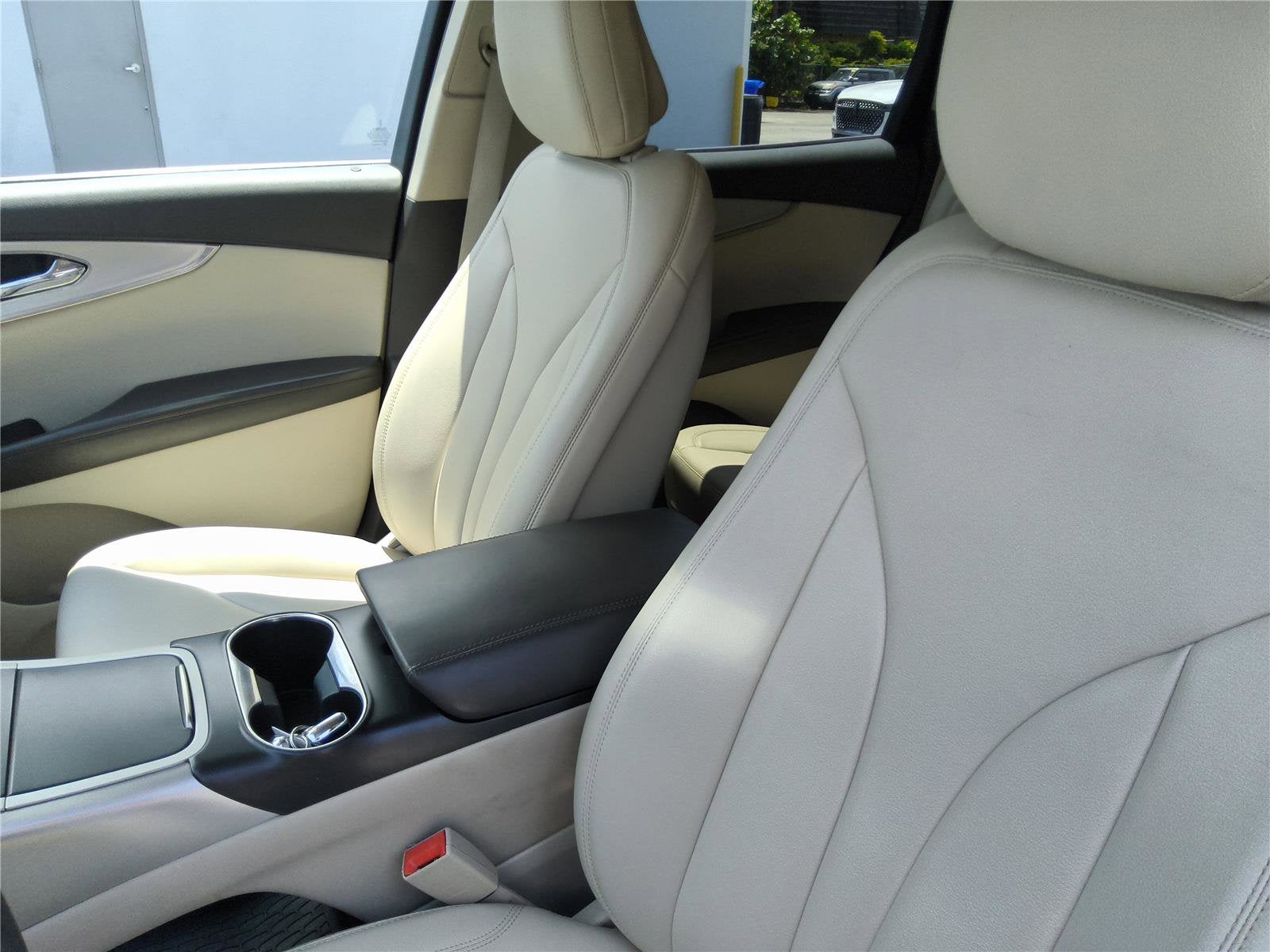 2020 Lincoln Nautilus Standard