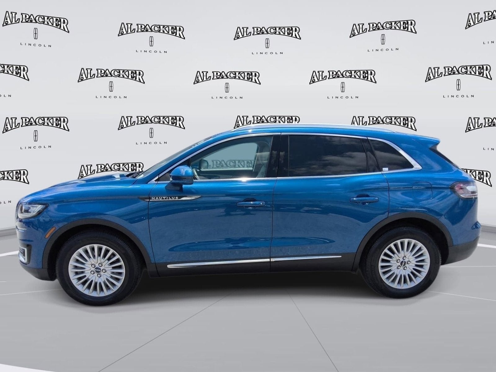2020 Lincoln Nautilus Standard