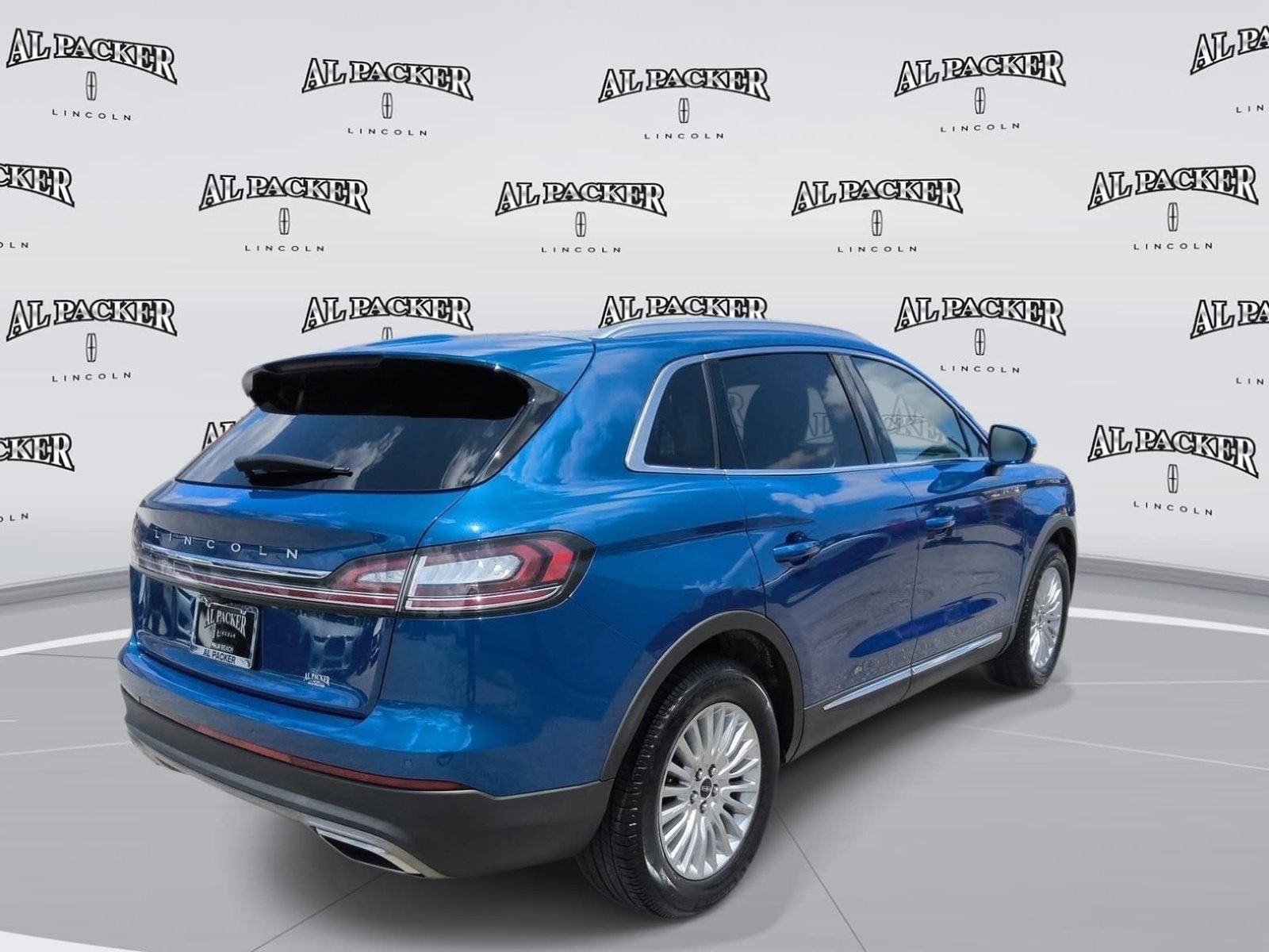 2020 Lincoln Nautilus Standard