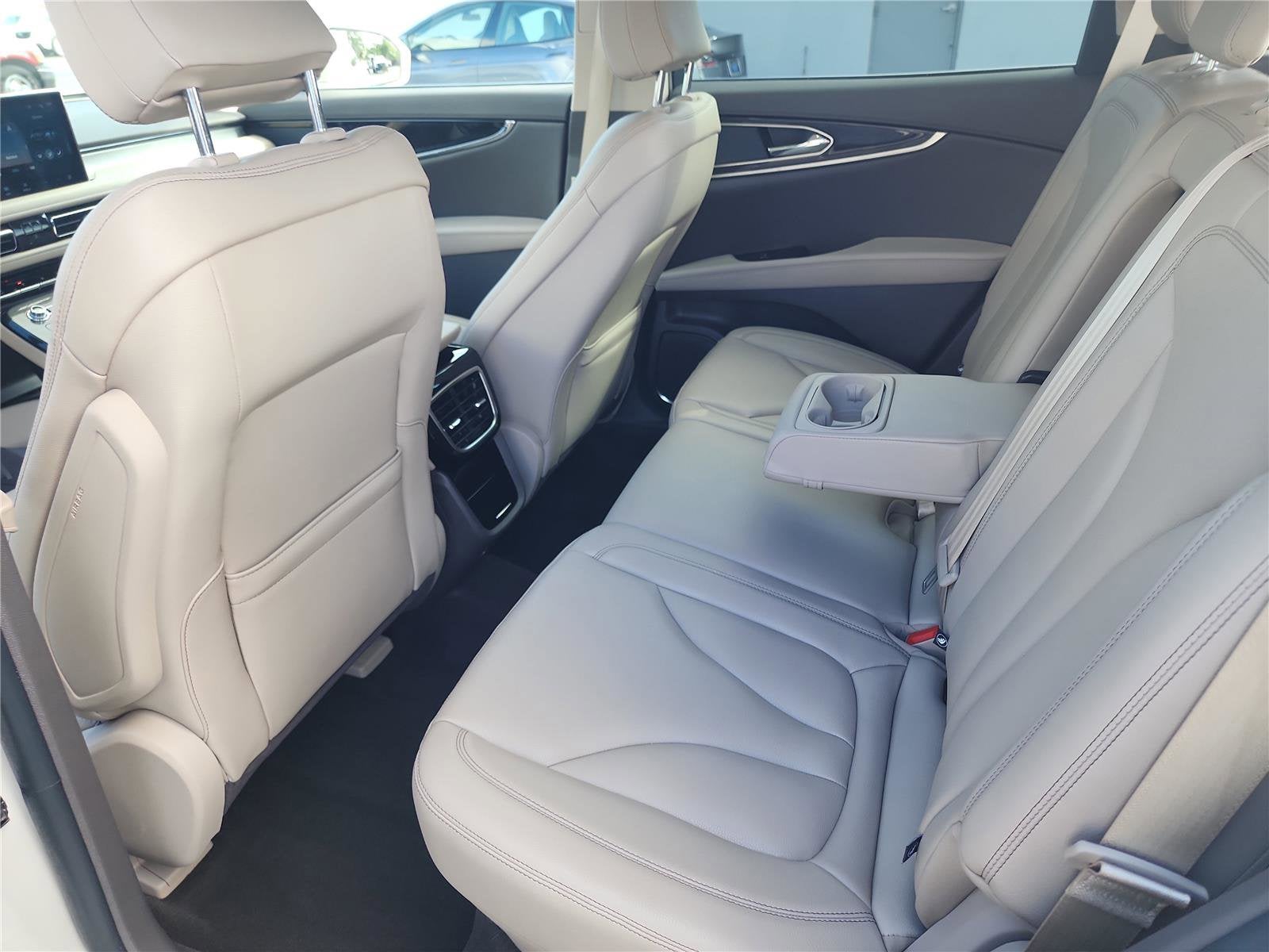 2022 Lincoln Nautilus Standard