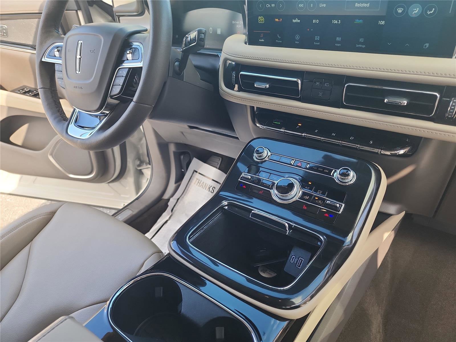 2022 Lincoln Nautilus Standard