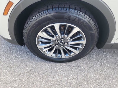 2022 Lincoln Nautilus Standard