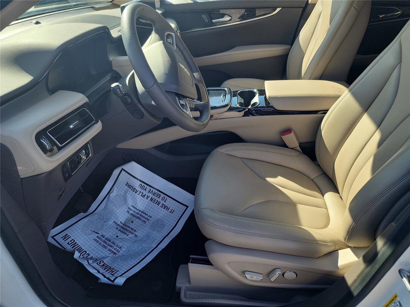 2023 Lincoln Nautilus Standard